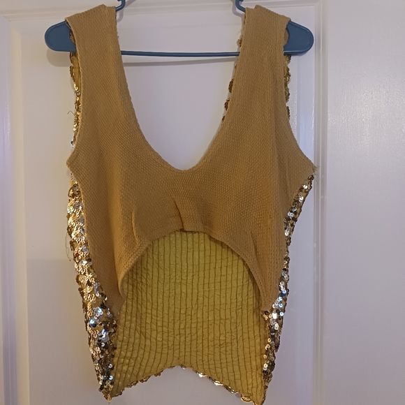 Shirt - Picture 2 of 2